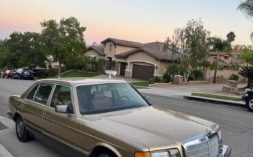 Mercedes-benz-560-class-1986-2