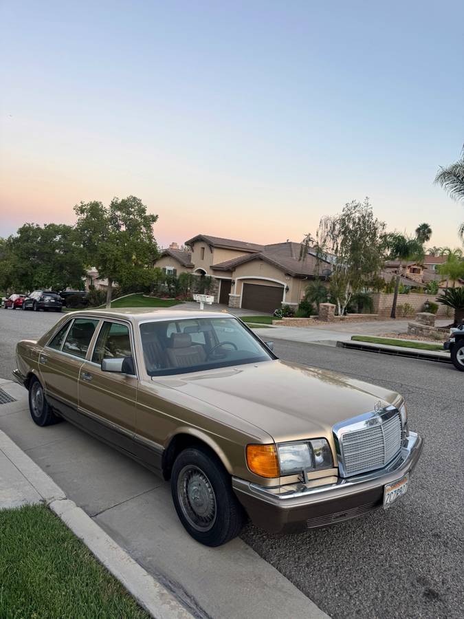 Mercedes-benz-560-class-1986-2
