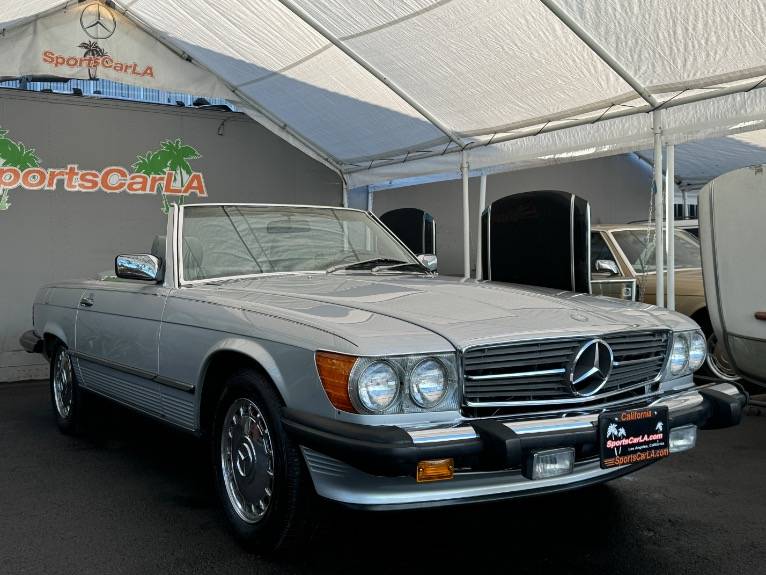 Mercedes-benz-560-class-1987-1