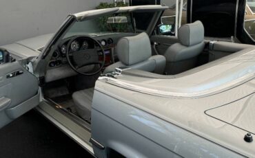 Mercedes-benz-560-class-1987-17