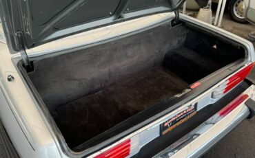 Mercedes-benz-560-class-1987-18