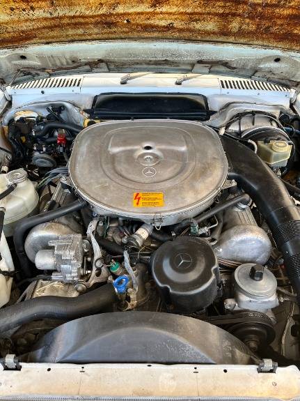 Mercedes-benz-560-class-1988-20