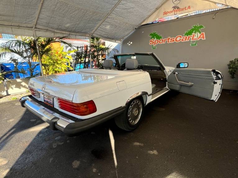 Mercedes-benz-560-class-1988-25