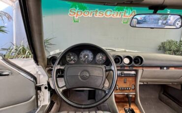 Mercedes-benz-560-class-1988-37