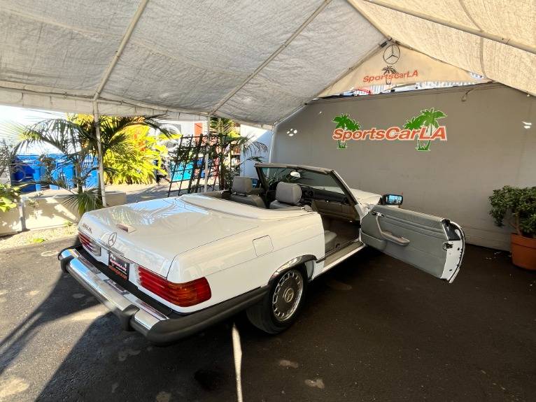 Mercedes-benz-560-class-1988-38