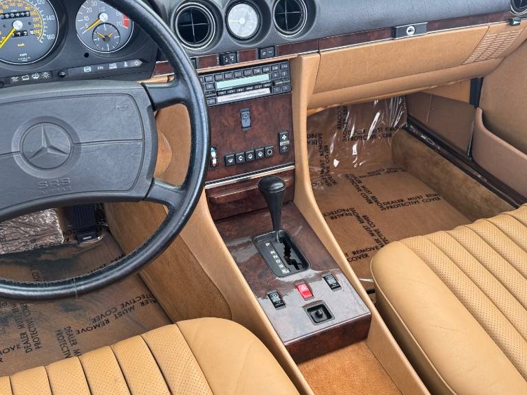 Mercedes-benz-560-class-1989-2
