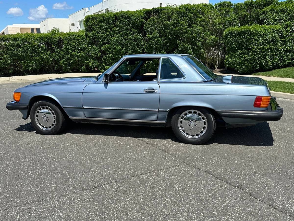 Mercedes-benz-560-class-560-sl-1986-blue-1