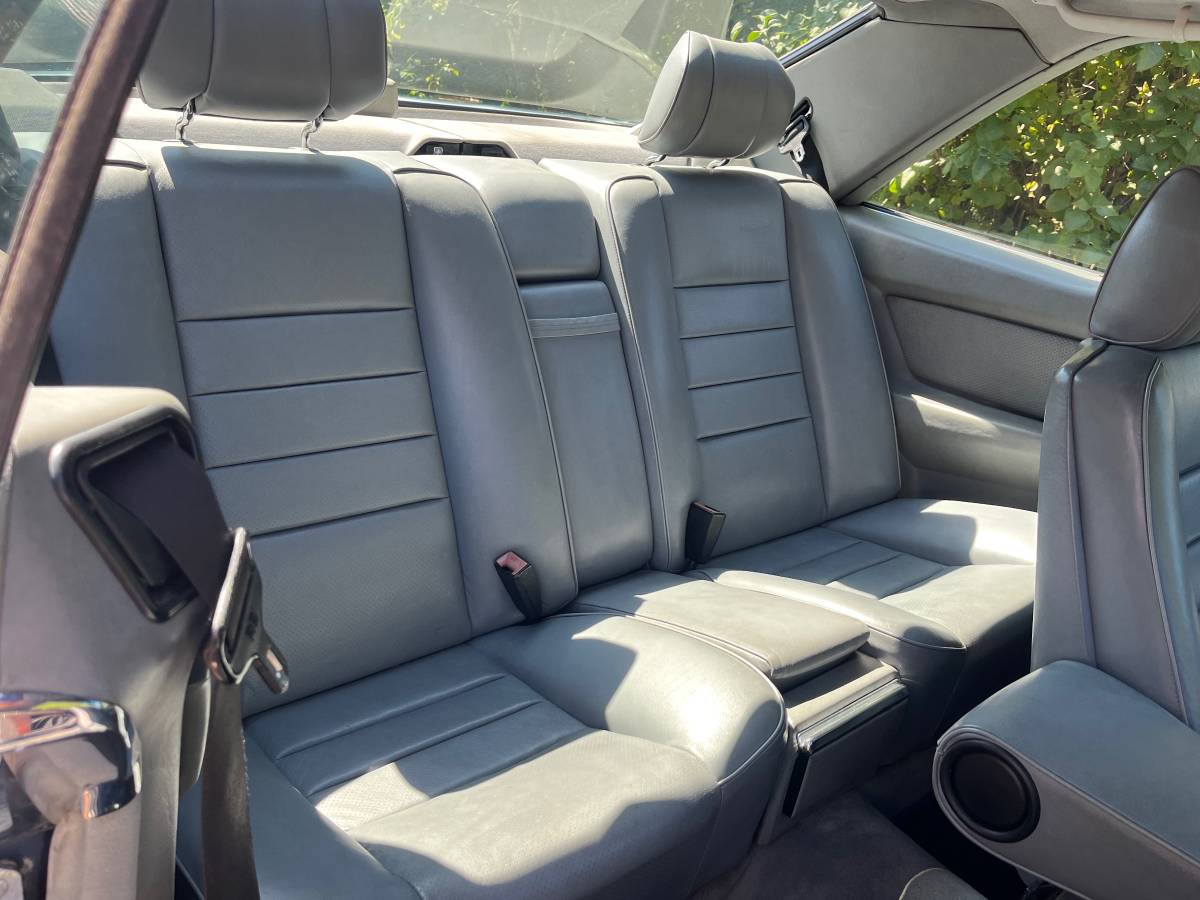 Mercedes-benz-560-sec-1987-blue-7