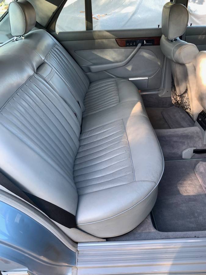Mercedes-benz-560-sel-1986-blue-11