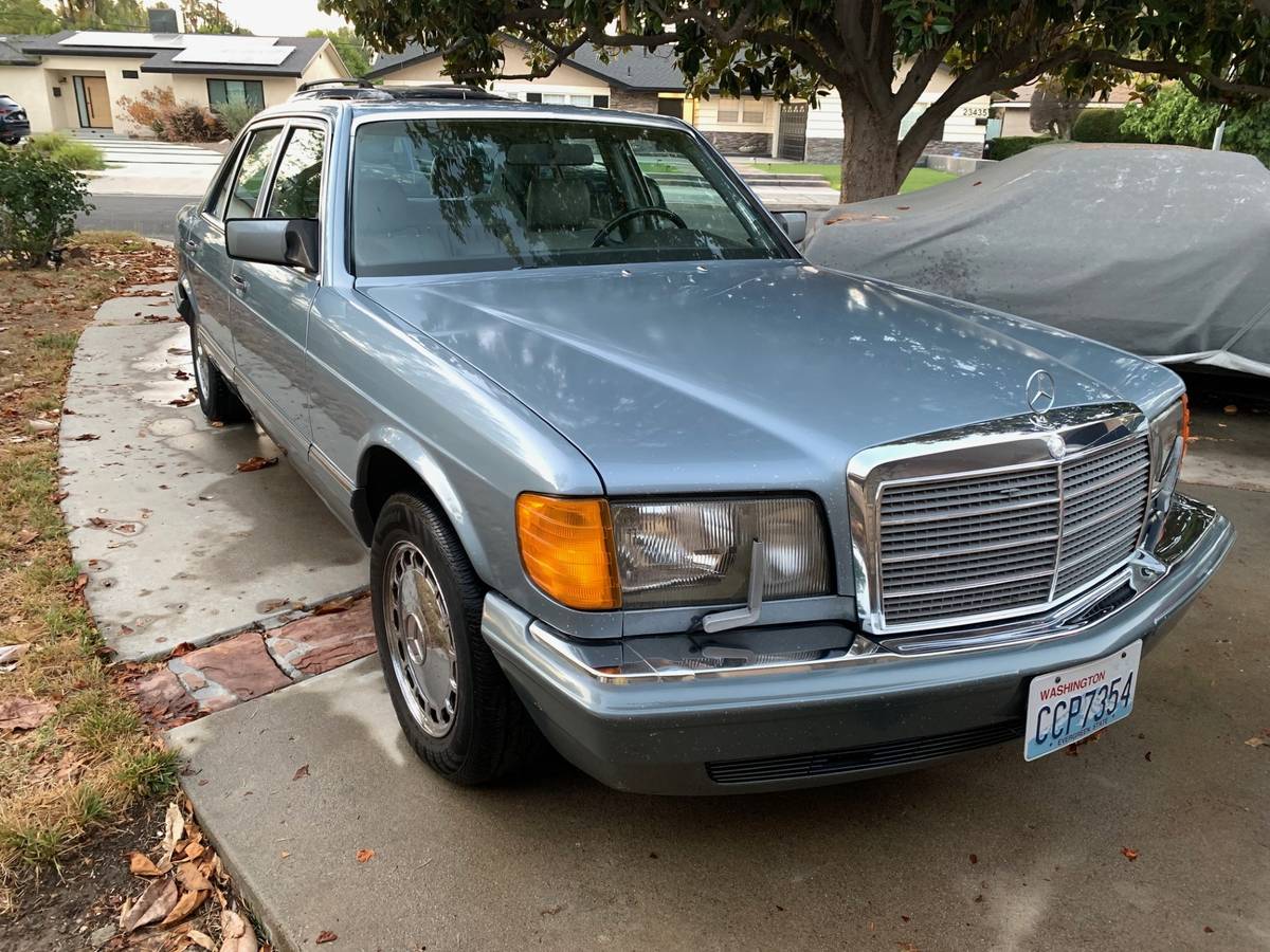 Mercedes-benz-560-sel-1986-blue-5