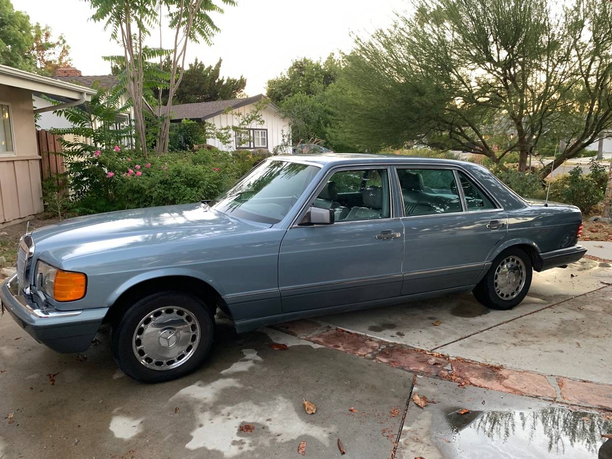 Mercedes-benz-560-sel-1986-blue-6
