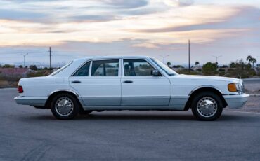 Mercedes-benz-560-sl-1986-white-12