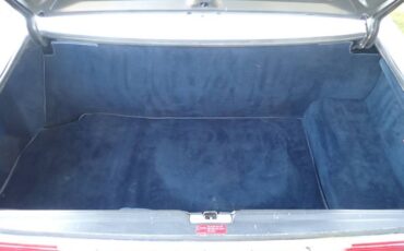 Mercedes-benz-560-sl-1986-white-15