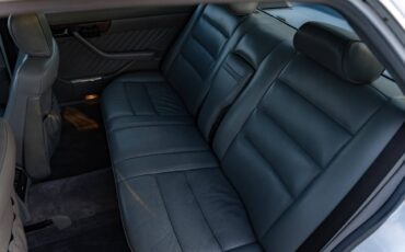 Mercedes-benz-560-sl-1986-white-2