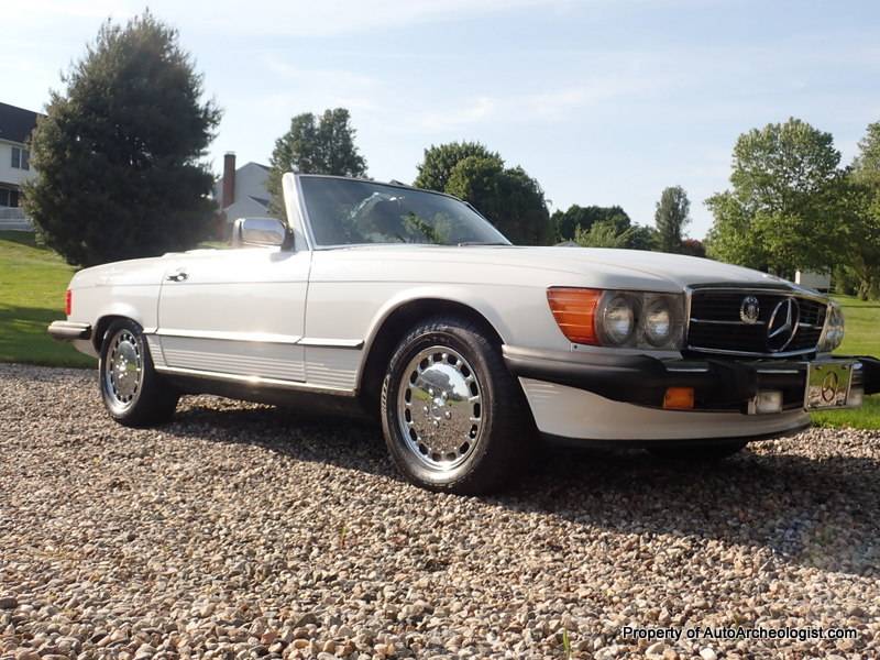 Mercedes-benz-560-sl-1986-white-3