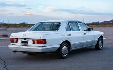 Mercedes-benz-560-sl-1986-white-6