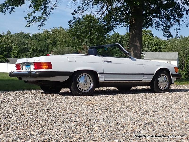 Mercedes-benz-560-sl-1986-white
