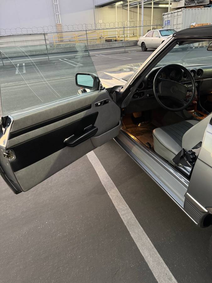 Mercedes-benz-560-sl-1987-blue-3