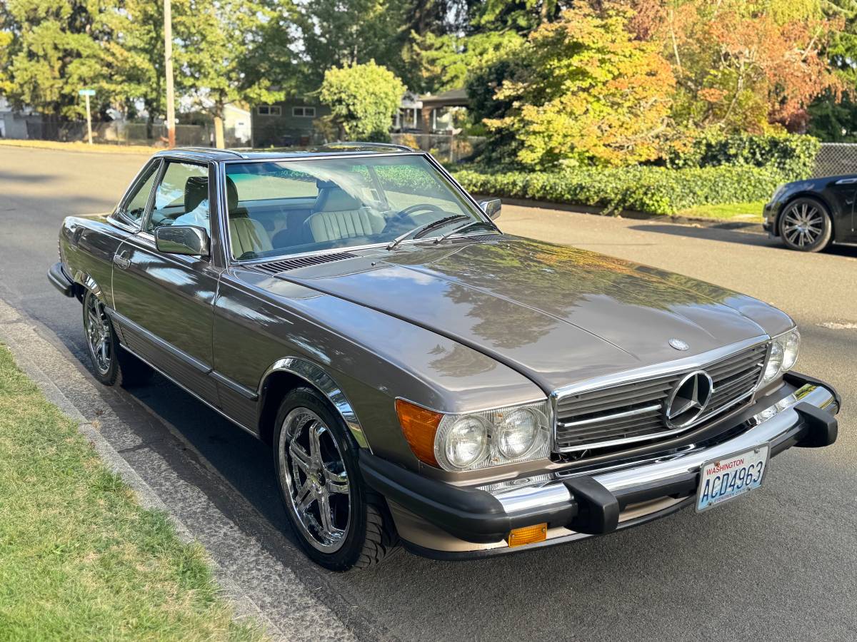 Mercedes-benz-560-sl-1988-brown-5
