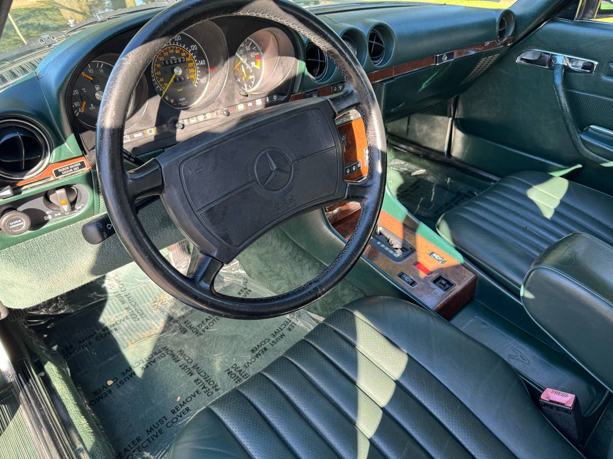 Mercedes-benz-560-sl-1989-green-11
