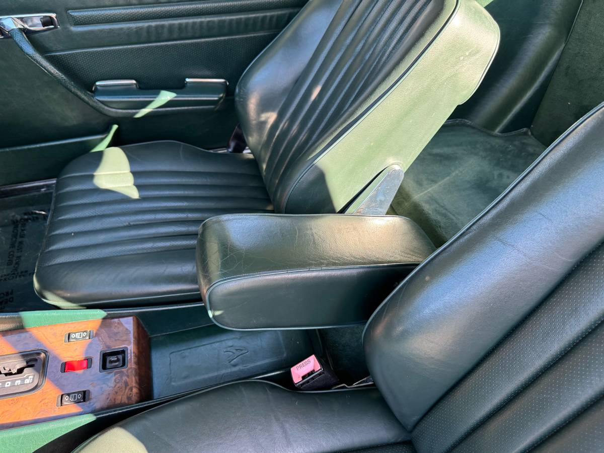 Mercedes-benz-560-sl-1989-green-14