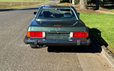 Mercedes-benz-560-sl-1989-green-4
