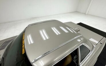 Mercedes-benz-560sl-1986-Champagne-Creamy-Beige-22