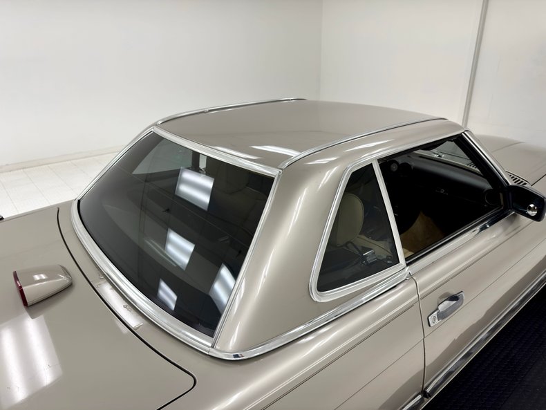 Mercedes-benz-560sl-1986-Champagne-Creamy-Beige-26
