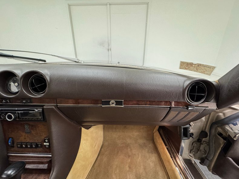 Mercedes-benz-560sl-1986-Champagne-Creamy-Beige-9