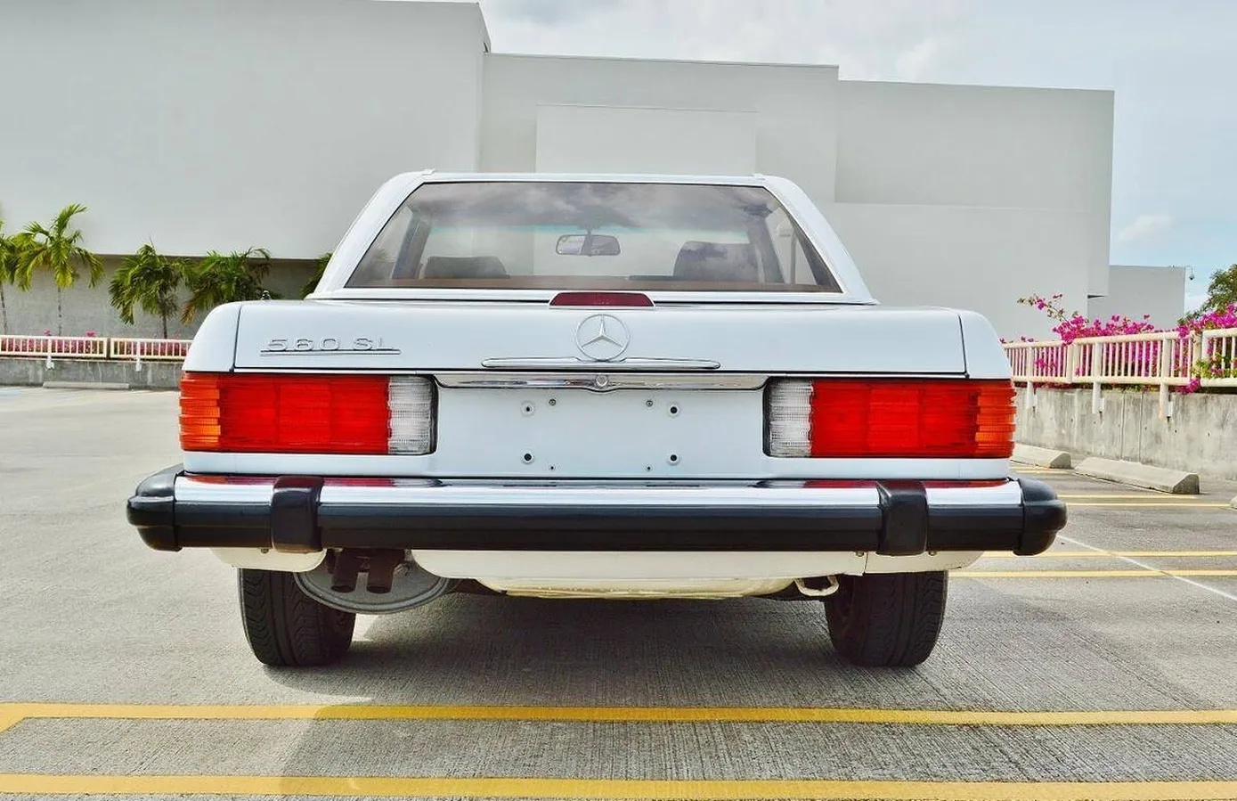 Mercedes-benz-560sl-1989-White-Palomino-4