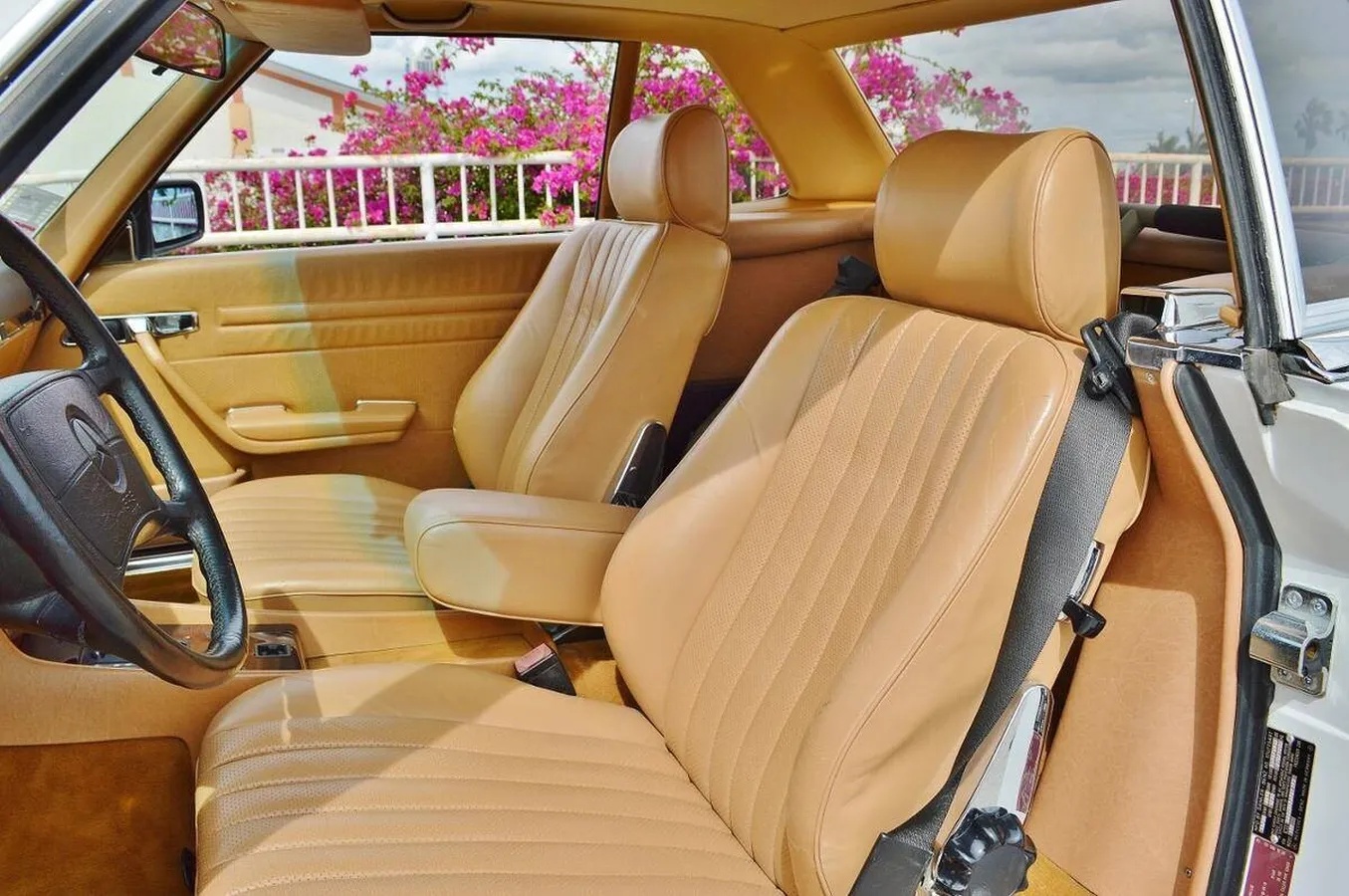 Mercedes-benz-560sl-1989-White-Palomino-9