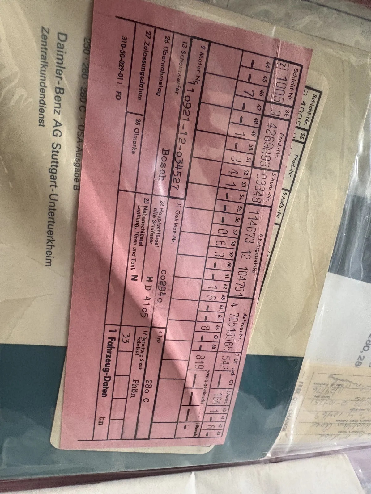 Mercedes-benz-C-class-1975-Burgundy-Tan-14