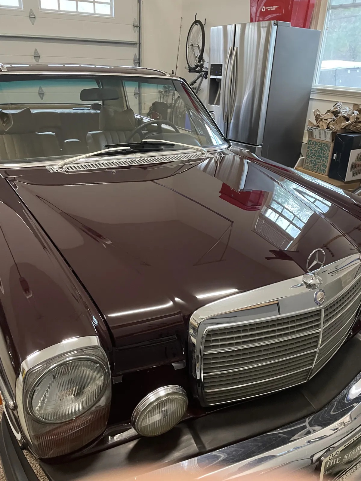 Mercedes-benz-C-class-1975-Burgundy-Tan-18