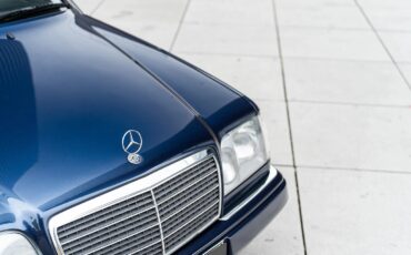 Mercedes-benz-E-class-1995-1