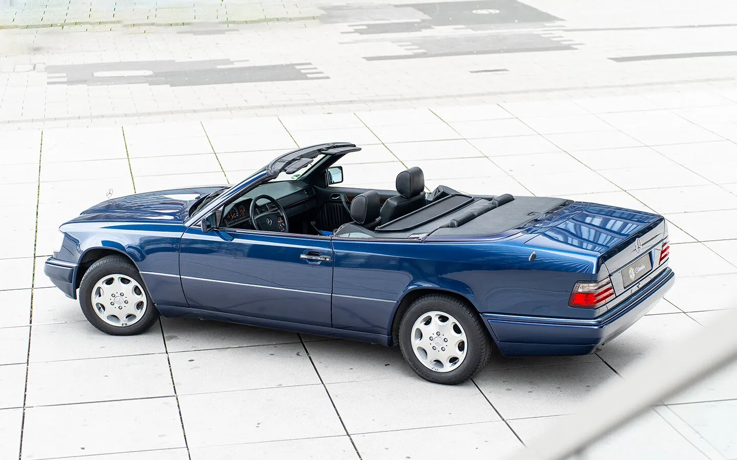 Mercedes-benz-E-class-1995-11