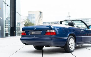 Mercedes-benz-E-class-1995-13