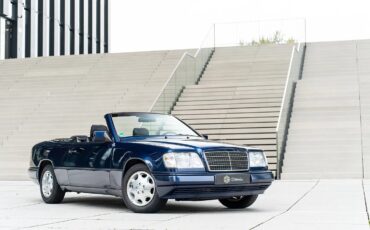 Mercedes-benz-E-class-1995-19
