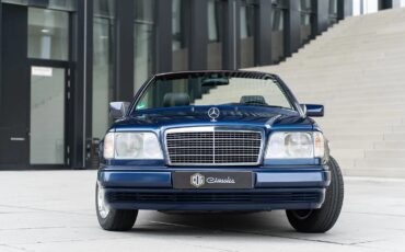 Mercedes-benz-E-class-1995-9