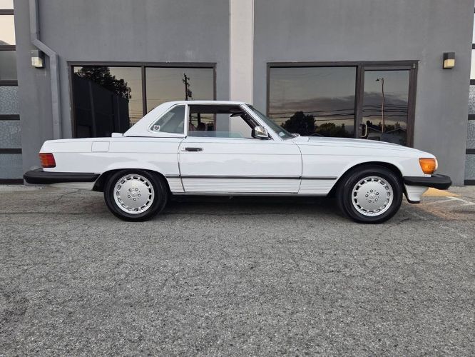 Mercedes-benz-Other-1987-White-Burgundy-17