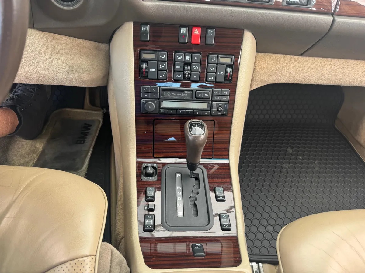 Mercedes-benz-S350-1995-Black-Tan-10