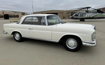 Mercedes-benz-Se-1967-Cream-Saddle-1