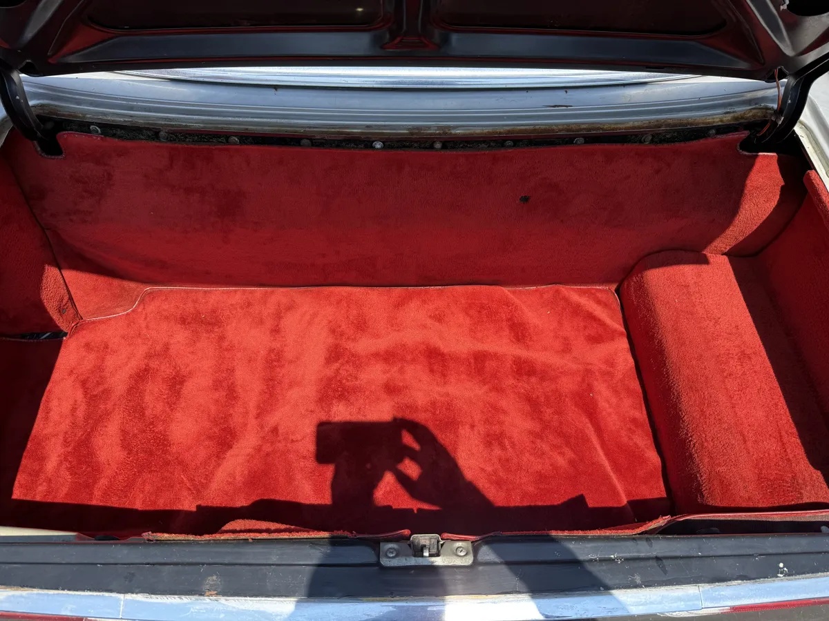 Mercedes-benz-Sl-class-1978-Grey-Red-14