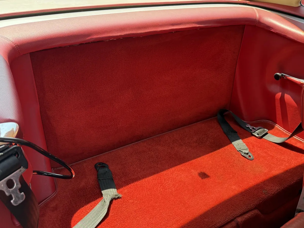 Mercedes-benz-Sl-class-1978-Grey-Red-5