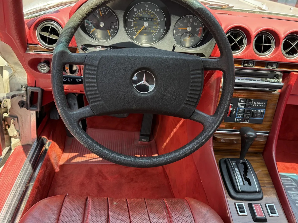 Mercedes-benz-Sl-class-1978-Grey-Red-6
