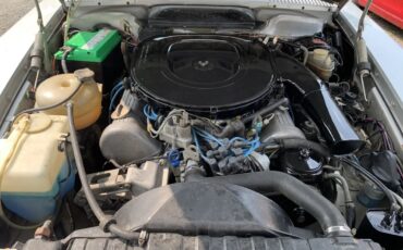 Mercedes-benz-Sl-class-1980-Silver-Black-12