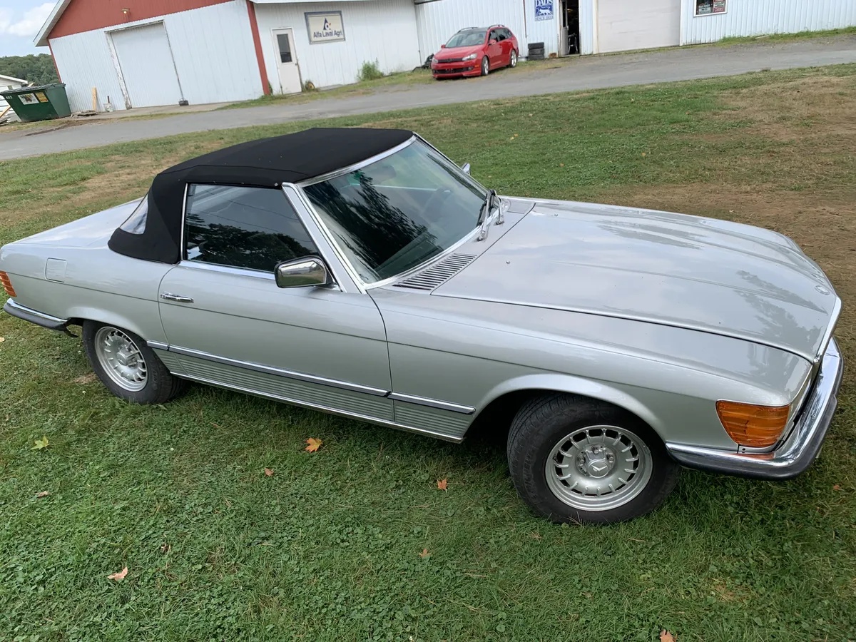 Mercedes-benz-Sl-class-1980-Silver-Black-14