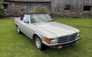 Mercedes-benz-Sl-class-1980-Silver-Black-3