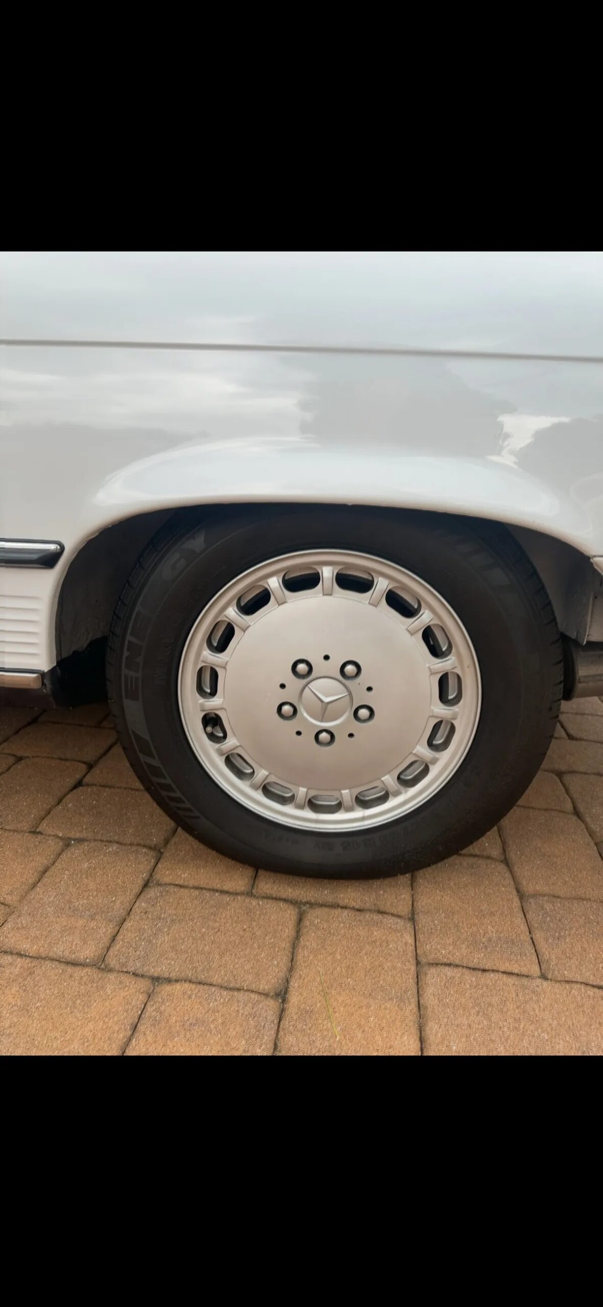 Mercedes-benz-Sl-class-1986-White-Blue-17