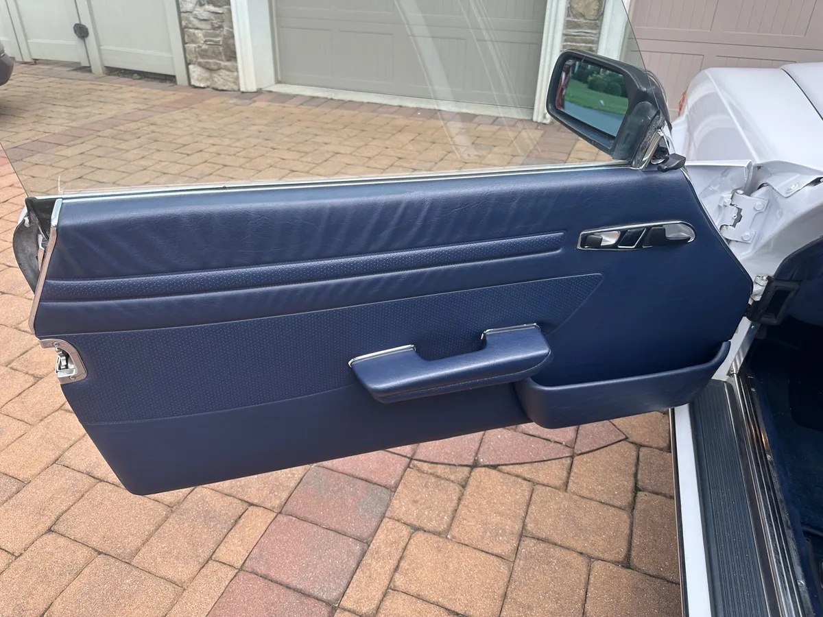 Mercedes-benz-Sl-class-1986-White-Blue-4