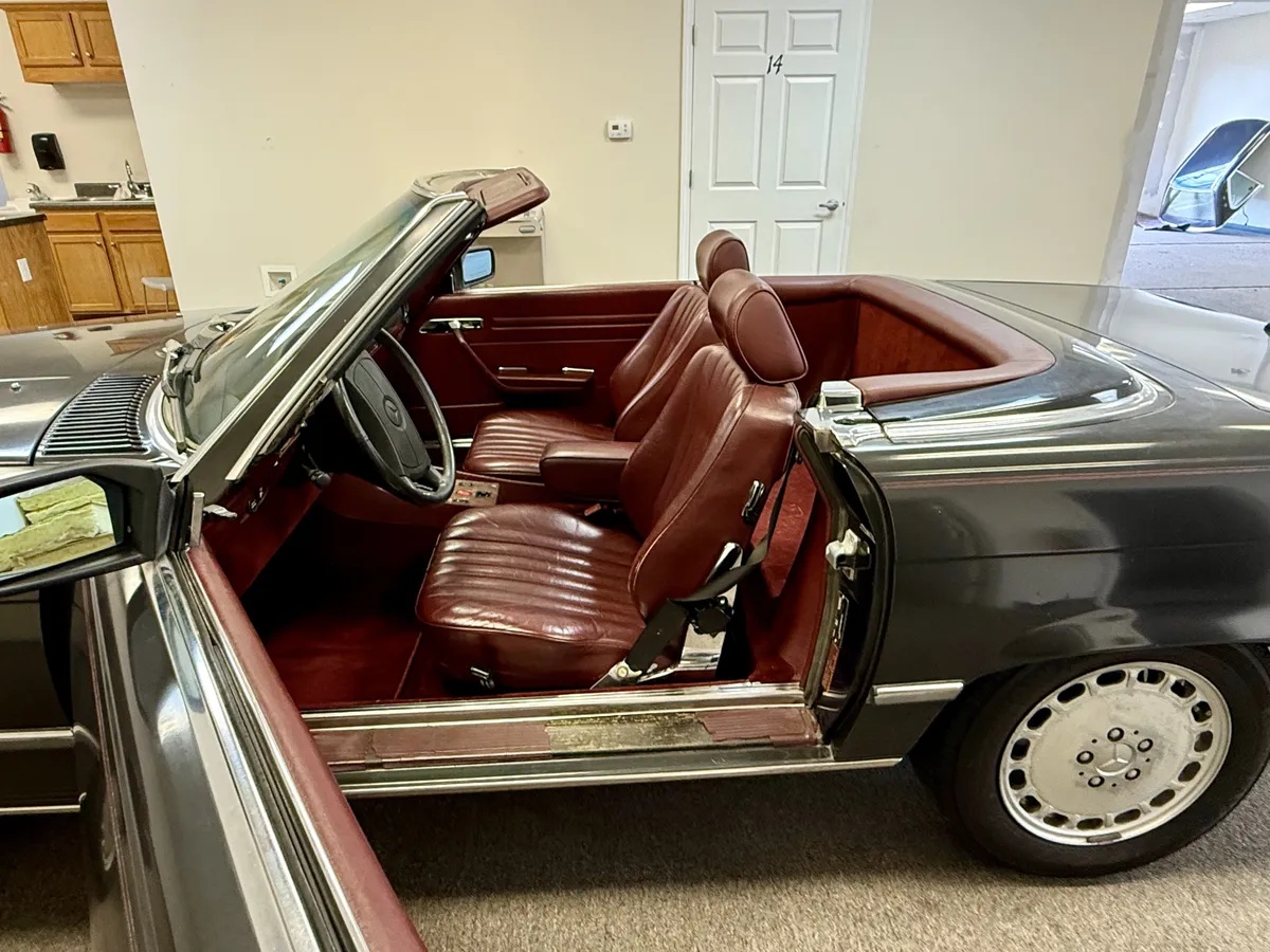 Mercedes-benz-Sl-class-1988-Dark-Gray-Burgundy-12